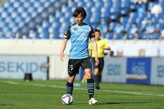 伦纳德将与猛龙续约2年1.15亿，受年龄规则限制